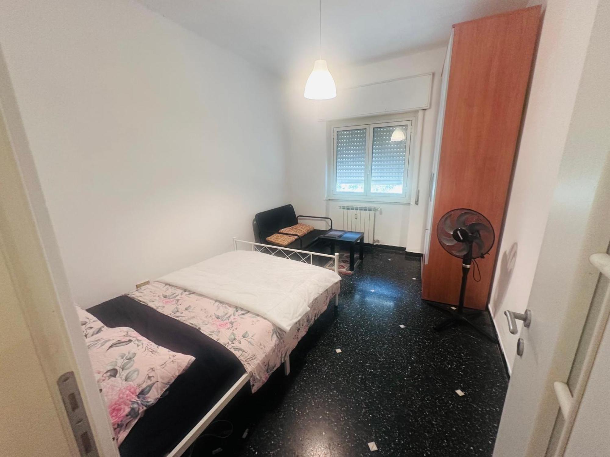 Entire 3 Bed Rooms Apartment,Centrum Генуя Екстер'єр фото