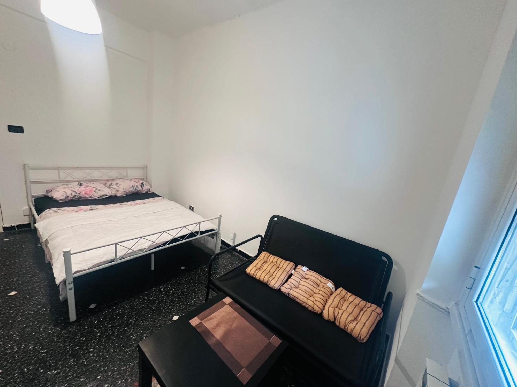 Entire 3 Bed Rooms Apartment,Centrum Генуя Екстер'єр фото