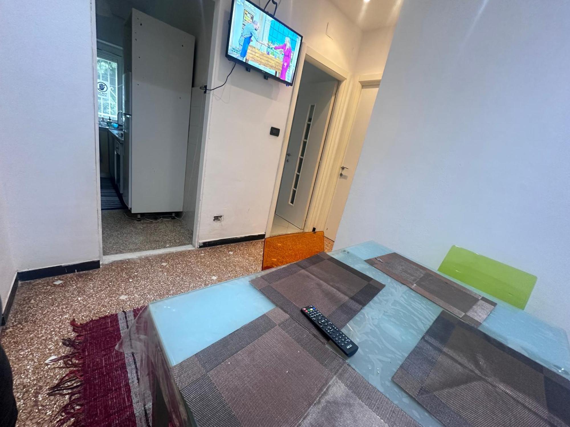Entire 3 Bed Rooms Apartment,Centrum Генуя Екстер'єр фото